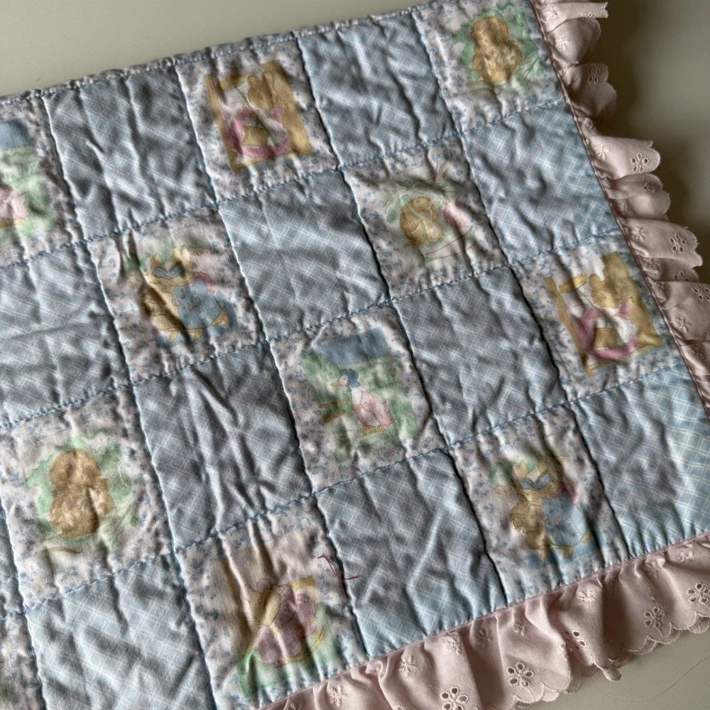 Handmade Cottage Core Baby Quilt Nursery Blanket Geese Rabbits Ducks VTG‎ 29x43